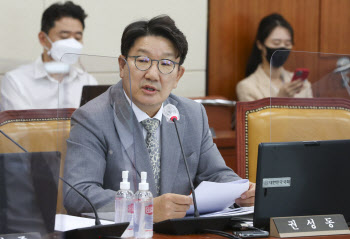 권성동 "차라리 혀 깨물고 죽지, 나라면 그렇겠다는 뜻"