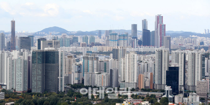 [포토]2030 발 빼고 월세 비중은 늘고… 주택 수요 변화, 시장에 부담감