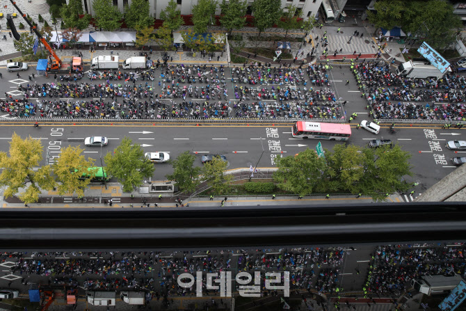 [포토]세종로에서 열리는 자유통일당 집회