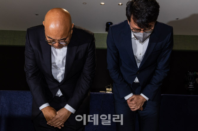 [포토]카카오 ‘먹통’ 사태 대국민 사과…남궁훈 “쇄신 위해 대표직 사퇴”