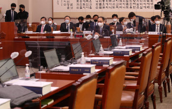 주호영 "野 원내대표 회동 어려워져…법사위 개의 위임"
