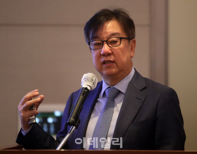 [포토] 조동철, '2023 한국 경제 전망'