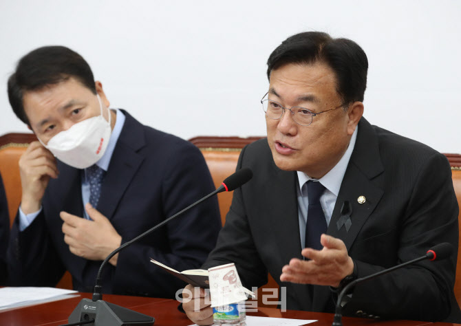 [포토]정진석, '국정조사...이재명 살리기에 불과, 의회독재 저지할 것'