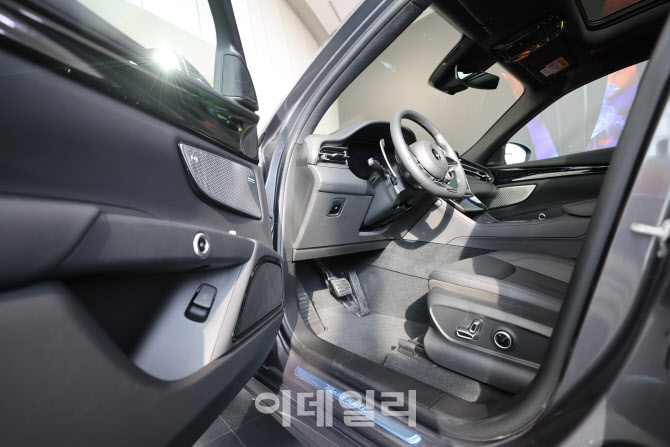 마세라티, 두번째 럭셔리 SUV '그레칼레' 국내 데뷔