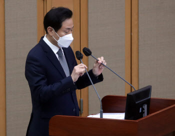 오세훈 "TBS 지원 중단, 정상화 고육책…기회 충분히 줬어"