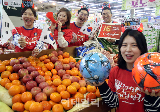 [포토] 농협유통, 한국 축구 16강 가자~