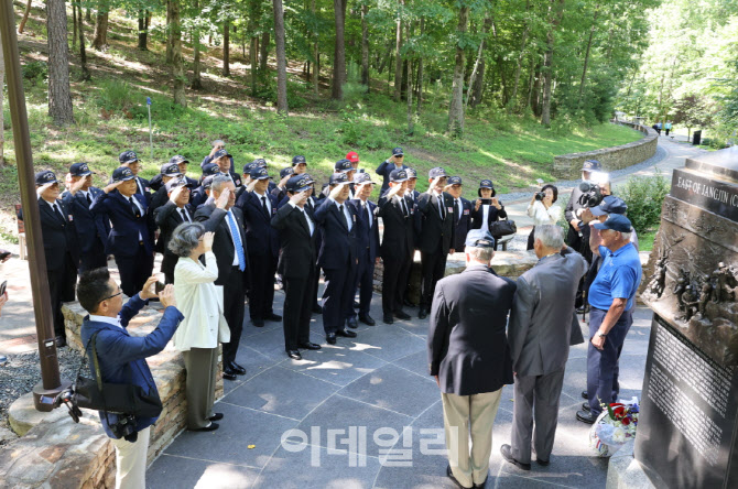 24일 제72주년 장진호전투 기념 및 장진호 전투영웅 추모행사