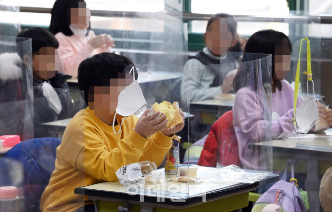 급식·돌봄대란 우려…내일 학교비정규직연대 총파업