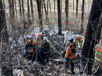 양양서 산불 계도 헬기 추락…탑승자 5명 사망 추정