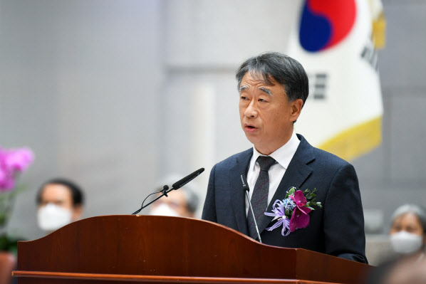 '尹정부 1호 대법관' 오석준 취임…사법권력 교체 서막