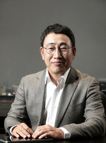 SKT-SKB 유영상 CEO겸직… 양사간 시너지 극대화