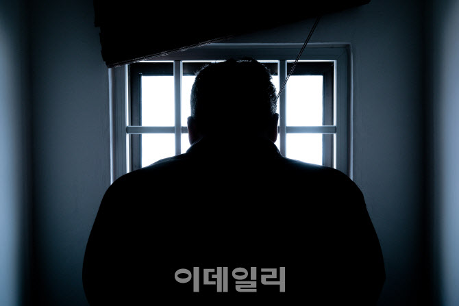 신당역 사건 재발 방지…'스토킹'·'음란물 유포' 범죄 공직 임용 제한