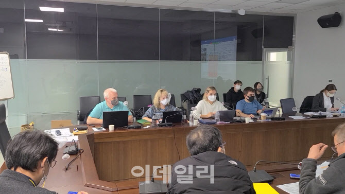 추마코프 ‘코비힐’ 기술이전팀 방한, 한국형 코로나백신 청신호