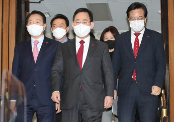 與 "크리스마스·석가탄신일도 대체공휴일 지정토록" 건의(종합)