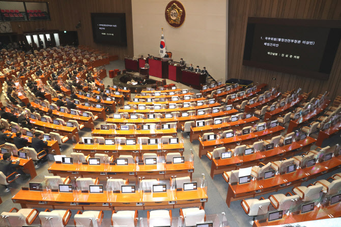 “비례 확대, 중대선거구제 도입”…野, 선거제 개편 목소리