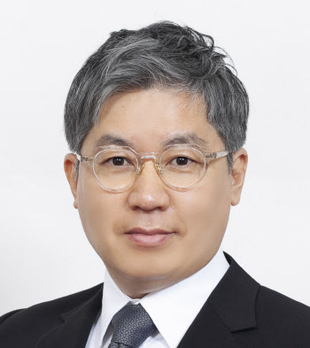 최익훈 HDC현산 대표 "화정 아이파크 리빌딩 성공해야"