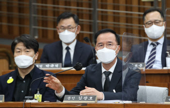 '밀정 의혹' 김순호 초고속 승진…경찰청장 "복수로 추천"