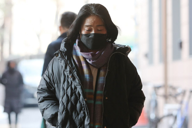 검찰, '정의연 후원금 횡령 의혹' 윤미향 의원 징역 5년 구형
