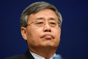 ‘中금융 저승사자’ 궈수칭 “플랫폼 기업 건전한 발전 촉진”