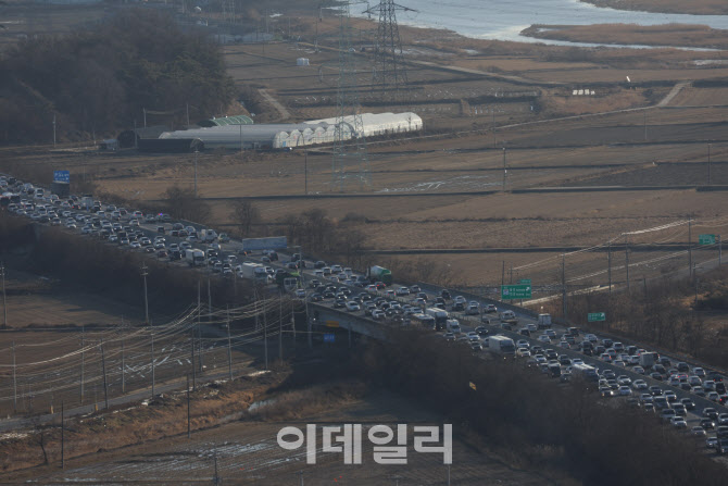 [포토]귀성 차량으로 서해안고속도로 정체