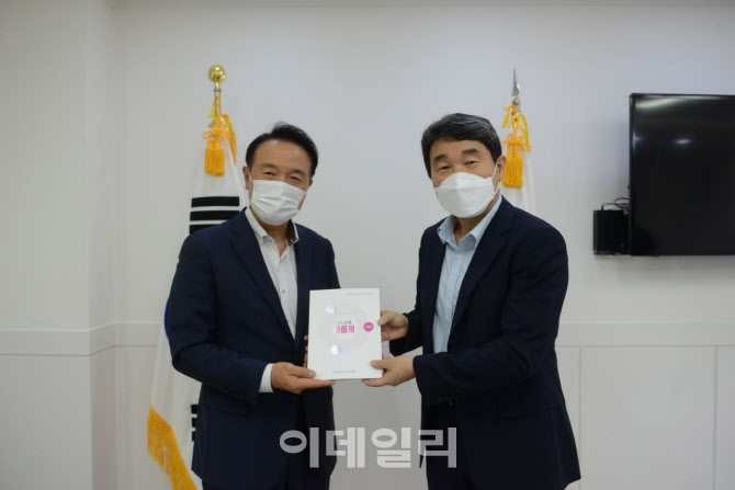 '이주호·임태희 파트너십' 경기도교육청 학교신설 100% 통과