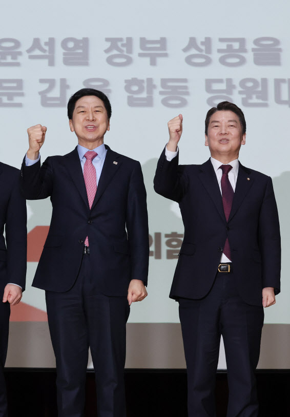 김기현·안철수 클린선거 충돌…“선거개입 차단” vs “유체이탈”
