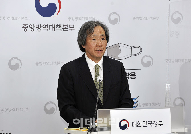 中 입국자 양성률 '뚝' 고무적이지만 '아직'…이유는