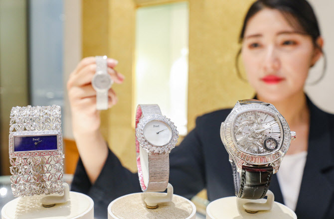 7억짜리 피아제 시계…현대百, 28일까지 명품 주얼리전