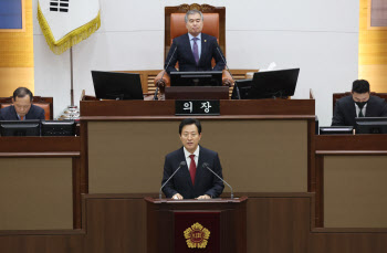 오세훈 "서울광장 분향소 자진철거 해야…유족 측과 대화할 것"