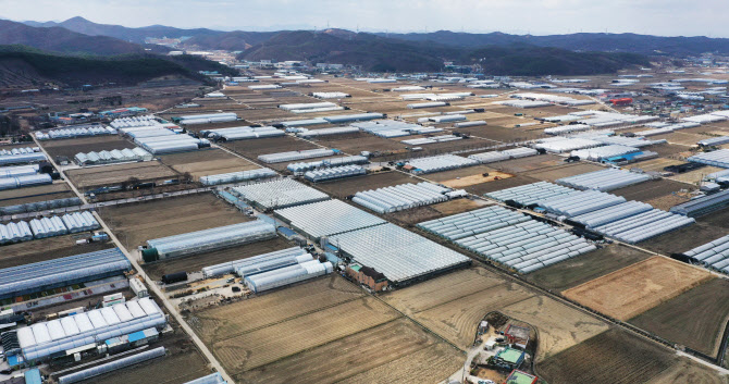 용인 '첨단시스템반도체클러스터' 선정, 이상일 "L자형 반도체벨트 강화 환영"