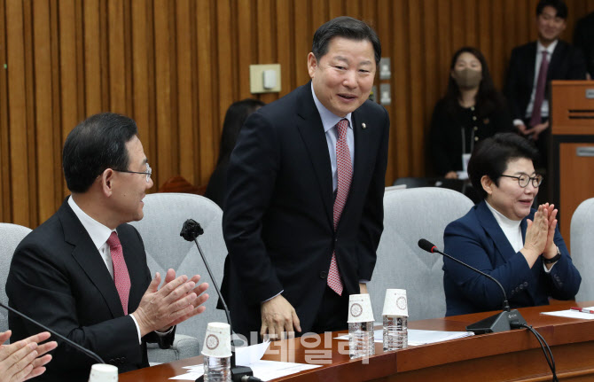 이철규 "내년 총선, 국민이 바라는 후보가 공천 기준"