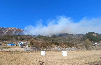 인천 마니산 주불 잡혀…15시간만에 대응 1단계 하향