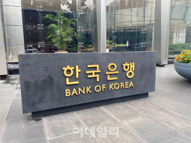 1개월 만기 원화적금 시행 맞춰…초단기 외화적금도 나온다