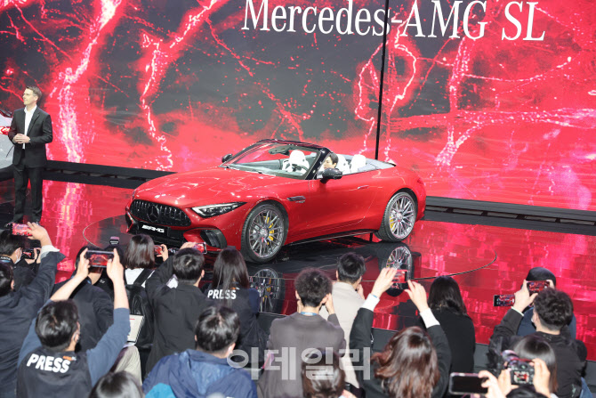 [포토]AMG SL63 4MATIC+, 강렬한 인상