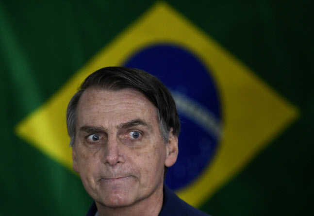 브라질 2차 결선투표 임박(D-5)..극우파 보우소나루 당선 될까?