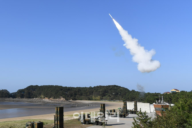 미사일방어망 더 촘촘히…활공 단계 요격 미사일 세계 첫 개발