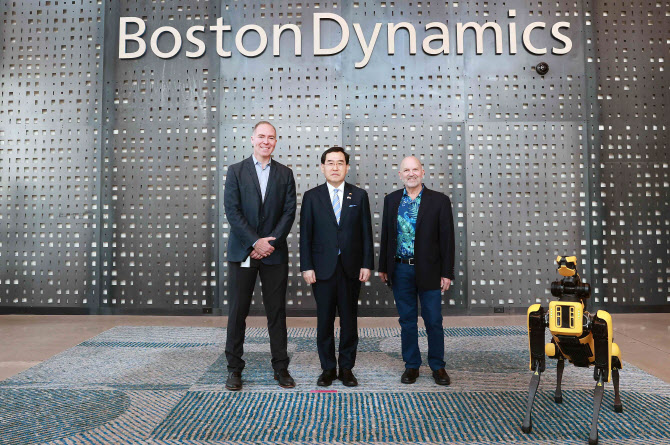 이창양 장관, '현대차 로봇개발' 핵심거점 美 보스턴 다이내믹스 방문