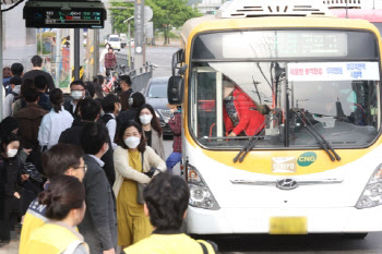 충남 천안·아산~수도권 잇는 충남형 M버스 첫 시동…요금 2000원