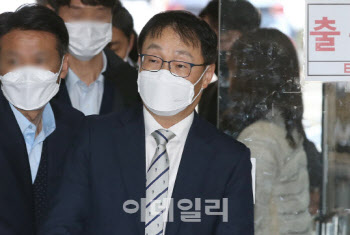 검찰, '쪼개기 후원' 구현모 전 KT 대표 벌금 1000만원 구형