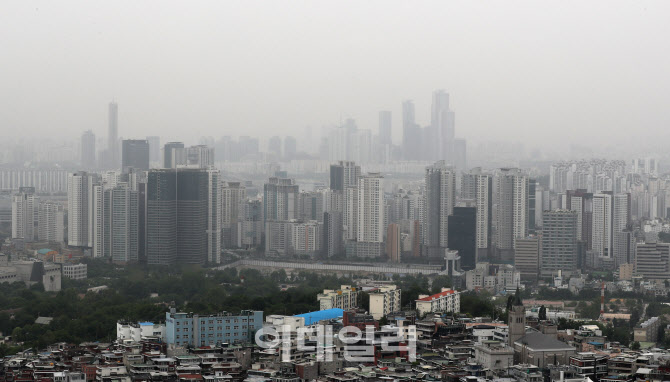 [포토]미세먼지에 갇힌 서울 도심