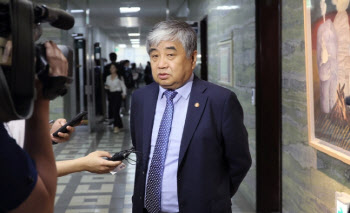 허은아 “국민께 송구하라”…한상혁 “면직되면 취소소송”