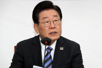 野 "尹, 日오염수 직접 마셔라…日`서울 출장소` 전락"(종합)