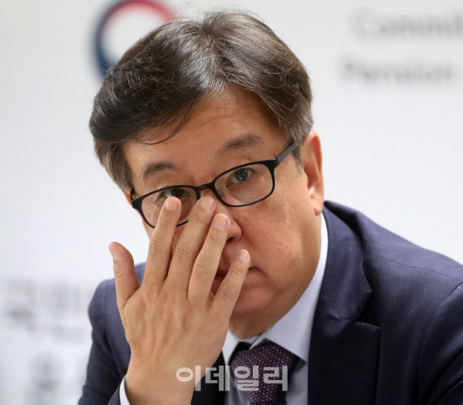 [포토] 조동철 국민연금 기금위원장 직무대행