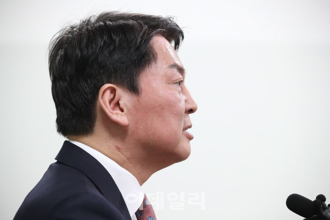 안철수 "이재명, 국회의원 불체포특권 포기 앞장서야"