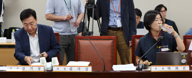 최저임금 구분적용 노사 ‘평행선’…“소상공인 한계”vs“부작용 커”
