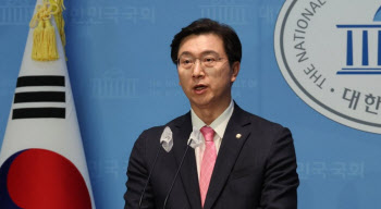 與 "野, 혁신위원장 할아버지 와도 답 없다"