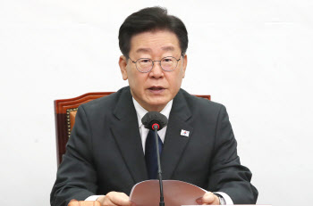 민주당, 尹 수능 킬러문항 제외 "5달 남기고 폭탄 던져…사과하라"(종합)