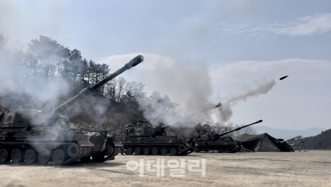 세계 시장 석권한 K9 자주포, 성능 개량으로 또 한번 '비상'