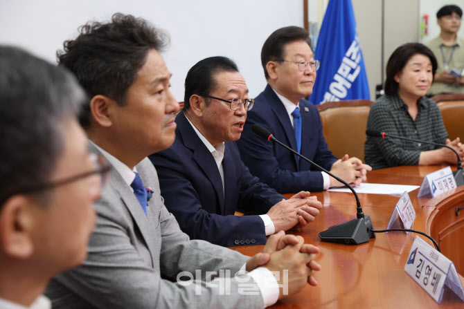 [포토]초당적정치개혁 의원모임, '발언하는 이종배 의원'