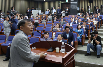 임박한 IAEA 발표, 괴담 저지 나선 與 vs 연대 형성한 野